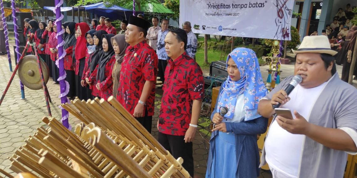 Siswa Unjuk Prestasi Melalui Pameran dan Pergelaran Seni