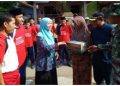 MAN 2 Brebes Serahkan Bantuan Kepada Warga Korban Kebakaran