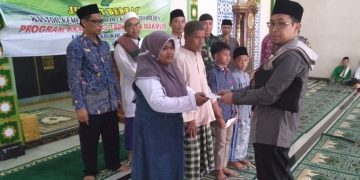 Jum'at Berkah, Anak Yatim Ceria Fakmis Tersenyum