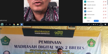Seminar Madrasah  Digital oleh Direktur KSKK  Di MAN 2 Brebes