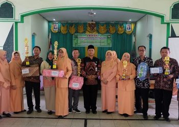 Lomba Dharma Wanita Persatuan (DWP) Kemenag Brebes di hari HAB 2019