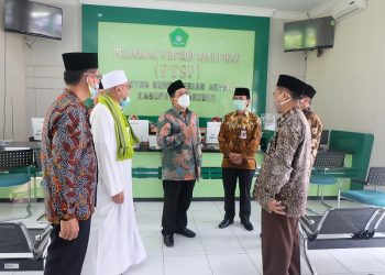 Wamenag, Zainut Tauhid Sa'adi meninjau ruang PTSP dan PHU pada Kankemenag Kab Brebes
