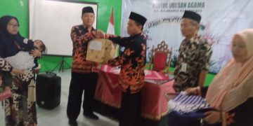 Pisah sambut penghulu di KUA Bulakamba