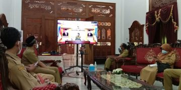 Kakemenag Kab Brebes bersama Unsur Forkopimda Mengikuti Rakor Penegakan Disiplin Protokol Kesehatan dan Penanganan Covid-19