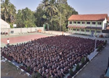 1.078 Siswa dan 85 Guru Karyawan Lantunkan Maulid Al Barzanji