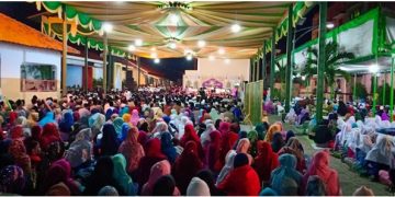 Tinggalkan Saja Bila Ketemu Orang Tidak Tahu Hukum Tapi Merasa Dirinya Benar