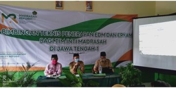 Bimbingan Teknis Penerapan EDM dan e-RKAM Bagi Tim Inti Madrasah Di Jawa Tengah 1