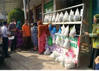 Peduli Covid-19, MAN 2 Brebes buka lapak sayuran gratis