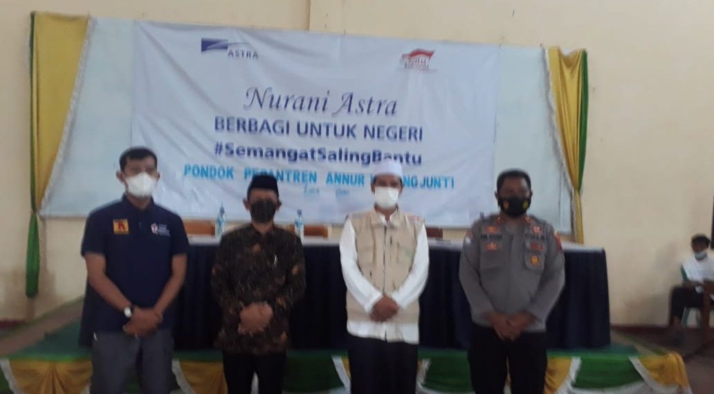 Nurani Astra Berbagi Untuk Negeri Di Ponpes Annur Brebes