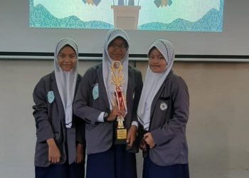 MTS Negeri 2 Brebes meraih juara 2 dalam Speech contest