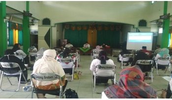 Sosialisasi dan Penyerahan Blanko Ijasah RA