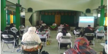 Sosialisasi dan Penyerahan Blanko Ijasah RA