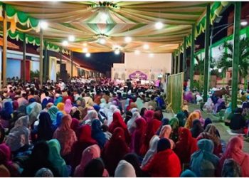 Tinggalkan Saja Bila Ketemu Orang Tidak Tahu Hukum Tapi Merasa Dirinya Benar