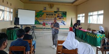 Seru….!! Workshop Peringatan Bulan Bahasa dan Sumpah Pemuda Tahun 2021  di MAN 2 Brebes