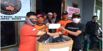 Begini Kepedulian MANDUBES Bantu Korban Bencana Tanah Bergerak di Sirampog