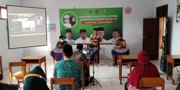 Gerakan Pesantren Jateng Serentak Vaksinasi Covid-19 di Brebes