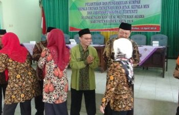 Pelantikan dan Pengambilan Sumpah