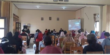 Penyampaian Isi Program Kelas X  Exellent MAN 1 Brebes Mengundang  Wali Murid