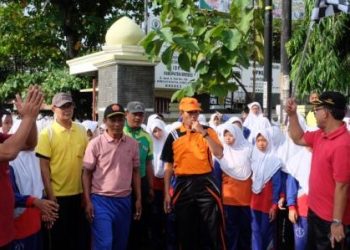 JALAN SEHAT SEBAGAI AJANG SILATURRAHMI KELUARGA KEMENAG KABUPATEN BREBES