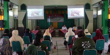 Dialog Ke￼rukunan : Perempuan Sebagai Pelopor Nilai-Nilai Kebangsaan     