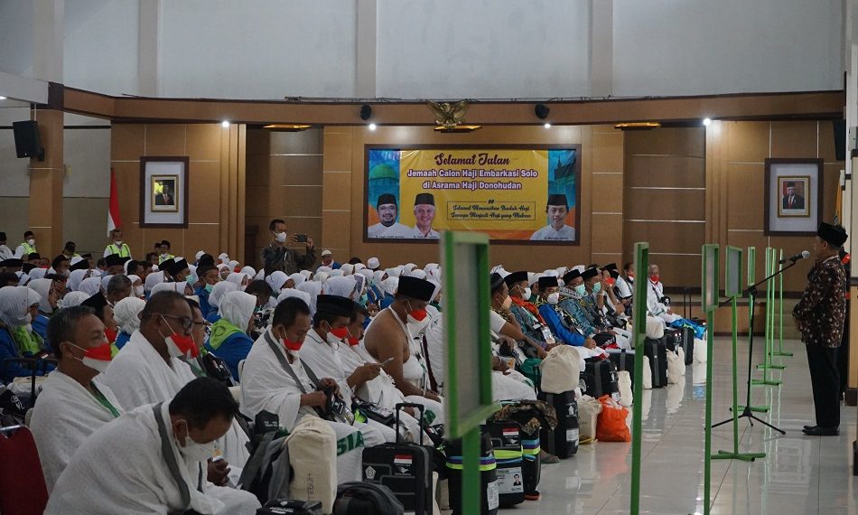 Ibadah Haji 1443 H/2022M, 365 JCH Kloter 30 Embarkasi Solo Terbang ke Tanah Suci