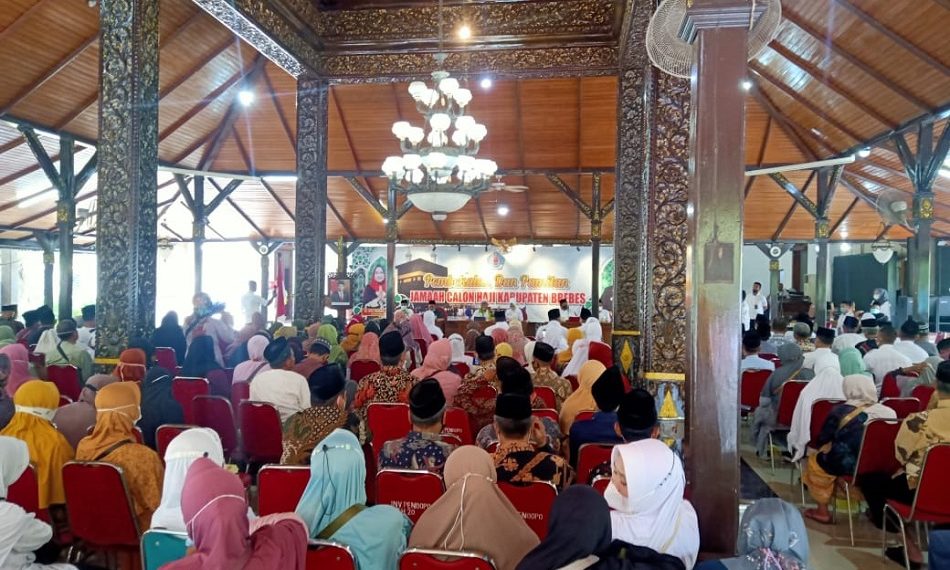 CJH Brebes mendapatkan Pembekalan dan Berpamitan Dengan Bupati Brebes