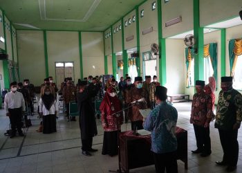 Kemena￼g Brebes Lantik Pengawas Madrasah