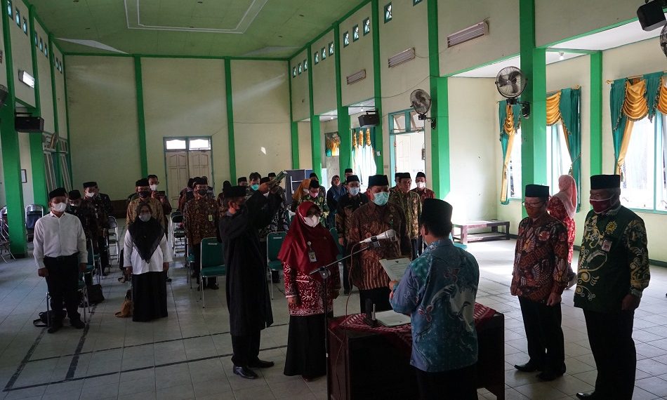 Kemenag Brebes Lantik Pengawas Madrasah