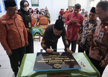 Kankemenag Brebes Melaunching Islamic Boarding School
