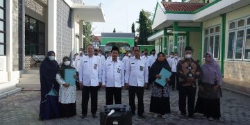 5 Srikandi Keluarga Terima Sertifikasi Halal dari Kemenag Brebes