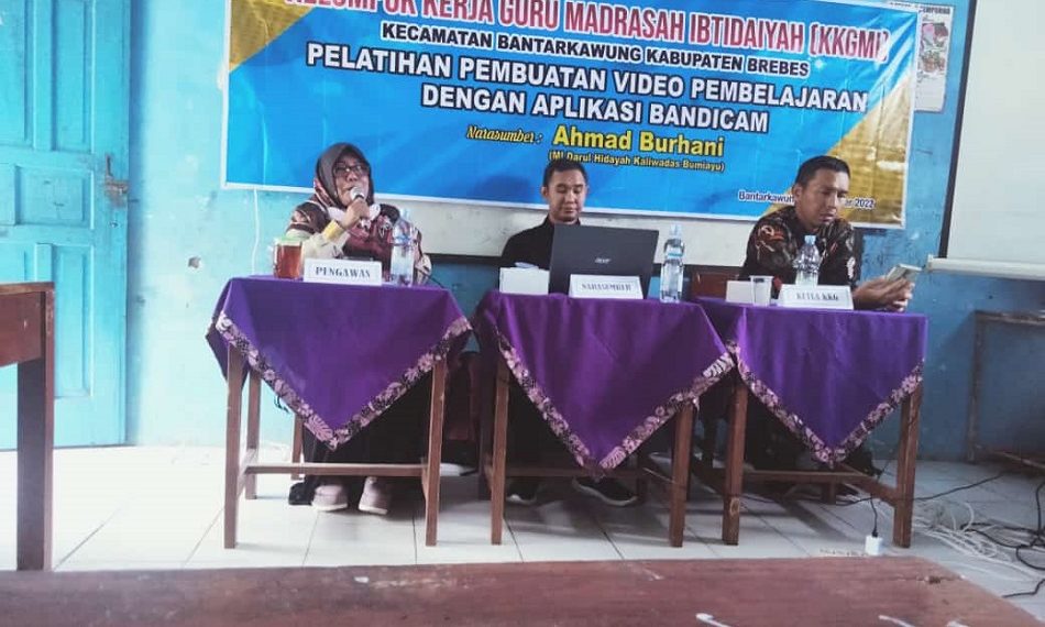 Alhamdulillah… Selangkah Lebih Maju Dengan Pelatihan  Vidio Pembelajaran
