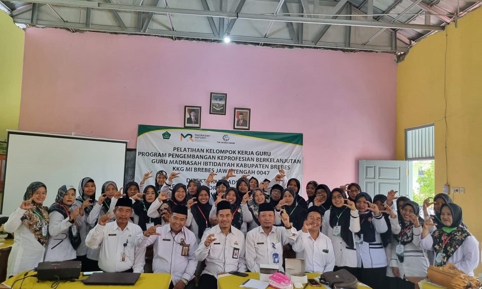 Up grade dan Up date Upayakan Siswa Berdaya Saing dan Kompetitif