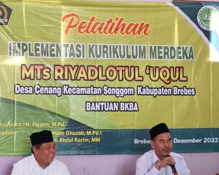 Pelatihan IKM Harapkan Mutu dan Kualitas MTs  Riyadlatul ‘Uqul Meningkat