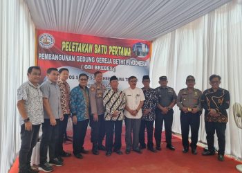 Ketua FKUB Brebes Melaksanakan Batu Pertama Pendirian Geraja Bethel &nbsp;&nbsp;