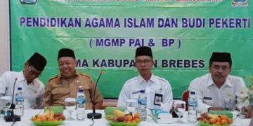 Pembinaan: Harapkan &nbsp;Guru PAI Menjadi &nbsp;Teladan di Lingkungan Sekolah &nbsp;