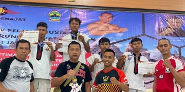 Siswa MAN 1 Brebes Sumbang Medali Emas Tarung Derajat di Kejurprov. Jateng 2023