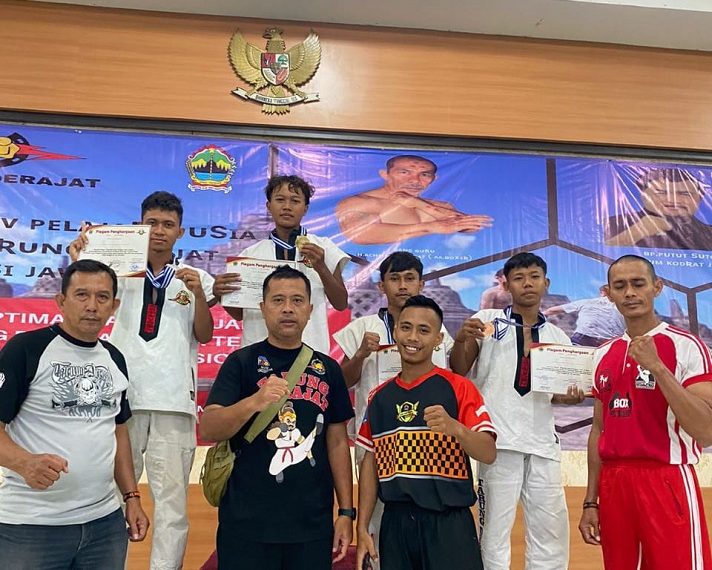 Siswa MAN 1 Brebes Sumbang Medali Emas Tarung Derajat di Kejurprov. Jateng 2023