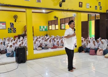 SMAN 1 Ketanggungan Belajar Kitab Kuning di Pesantren Ramadhan