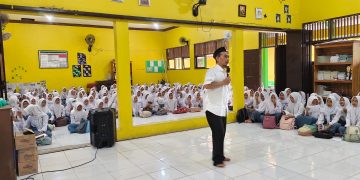 SMAN 1 Ketanggungan Belajar Kitab Kuning di Pesantren Ramadhan