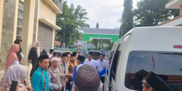 10 Orang tambahan Jamaah Calon Haji dilepas Berangkat Ke Embarkasi Solo