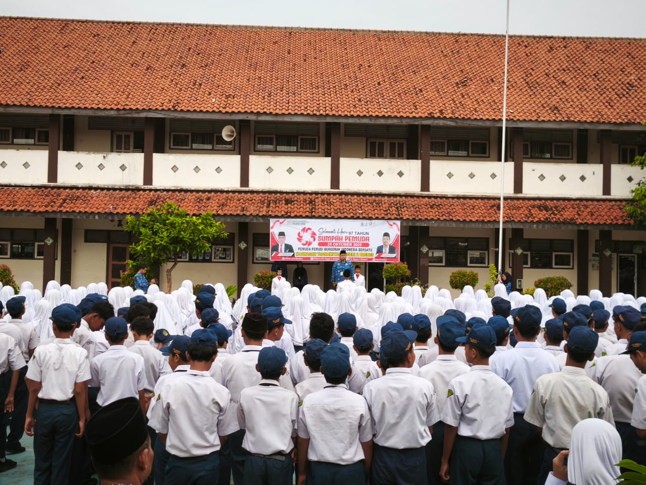 Kemenag Brebes Gelar Upacara Hari Sumpah Pemuda di MTsN 2 Brebes