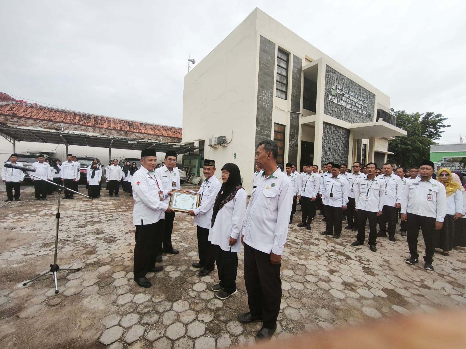 Disiplin dari Diri Sendiri sebagai Wujud Rasa Syukur Sebagi Seorang ASN