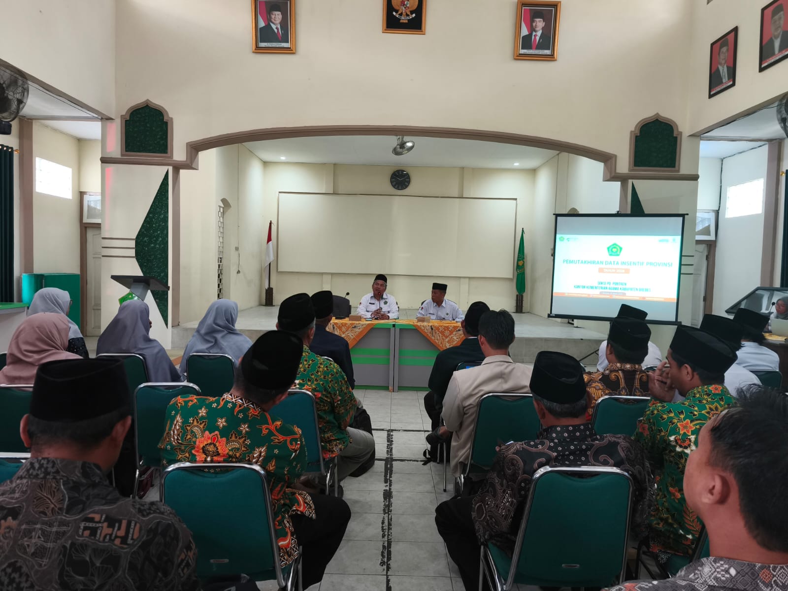 Pemutakhiran Data Insentif Provinsi bagi Guru Keagamaan di Brebes Digelar