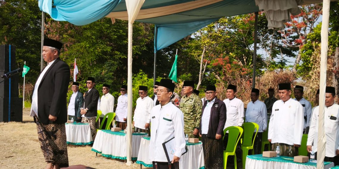 Ajak Santri Perkuat Iman dan Takwa untuk Menyongsong Indonesia Emas 2045